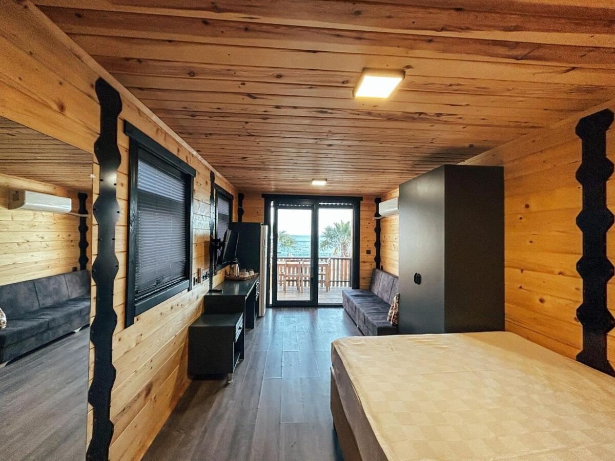 Bitez Tiny House & Hotel *
