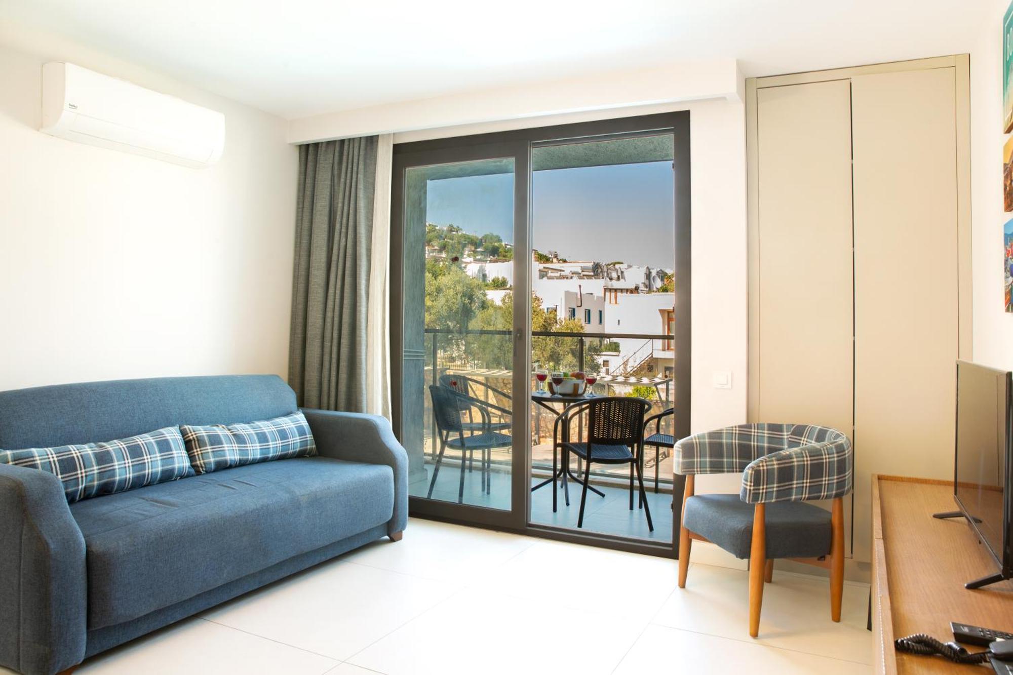 Aparthotel Queen By Important Group Travel