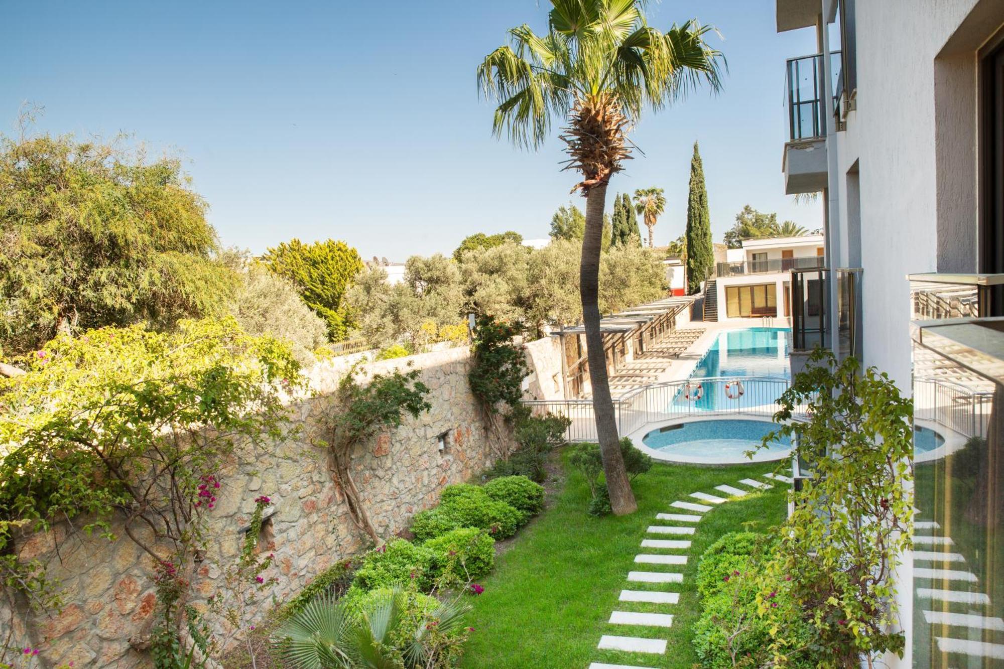 Aparthotel Queen By Important Group Travel Bodrum