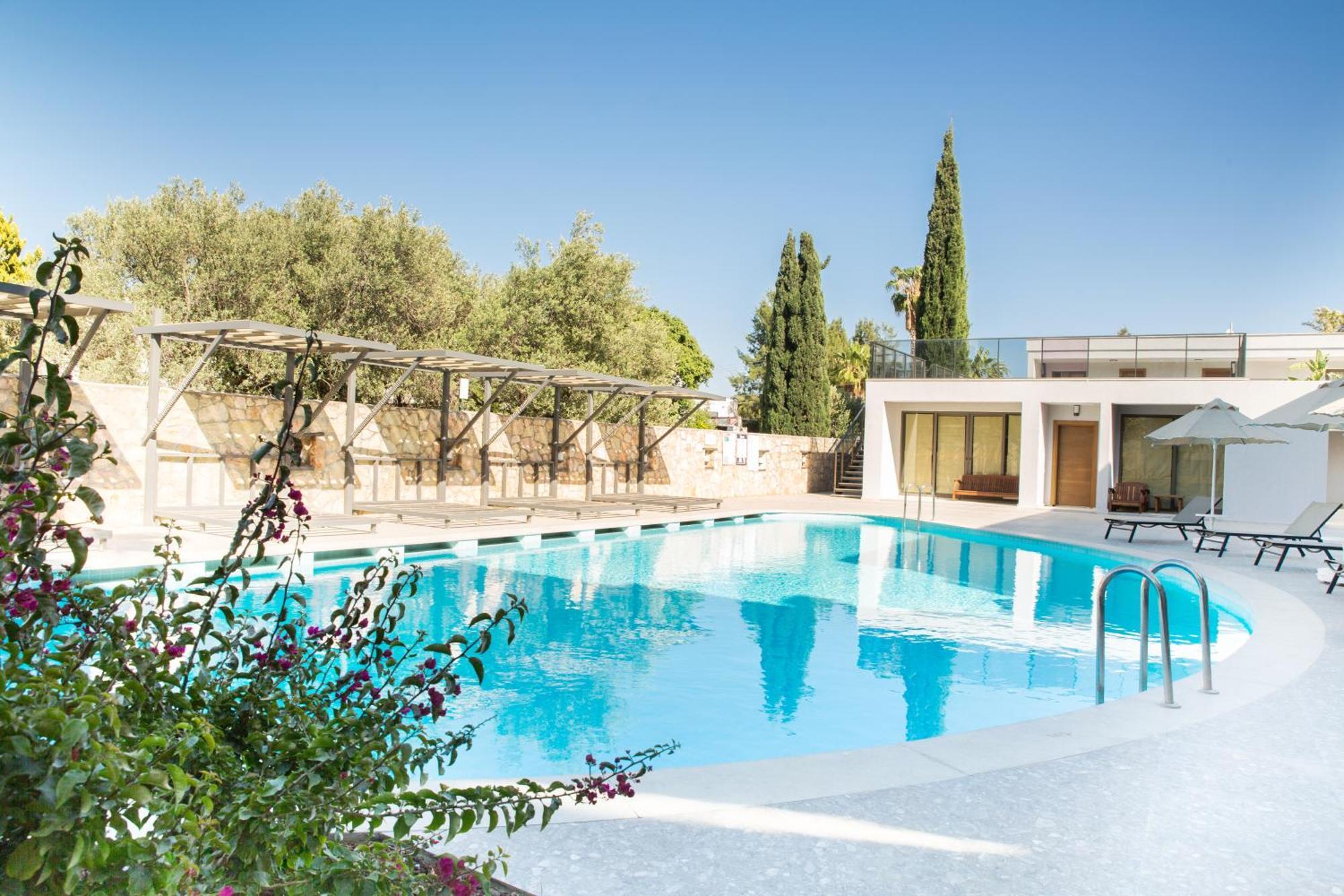 Queen By Important Group Travel Aparthotel 3*