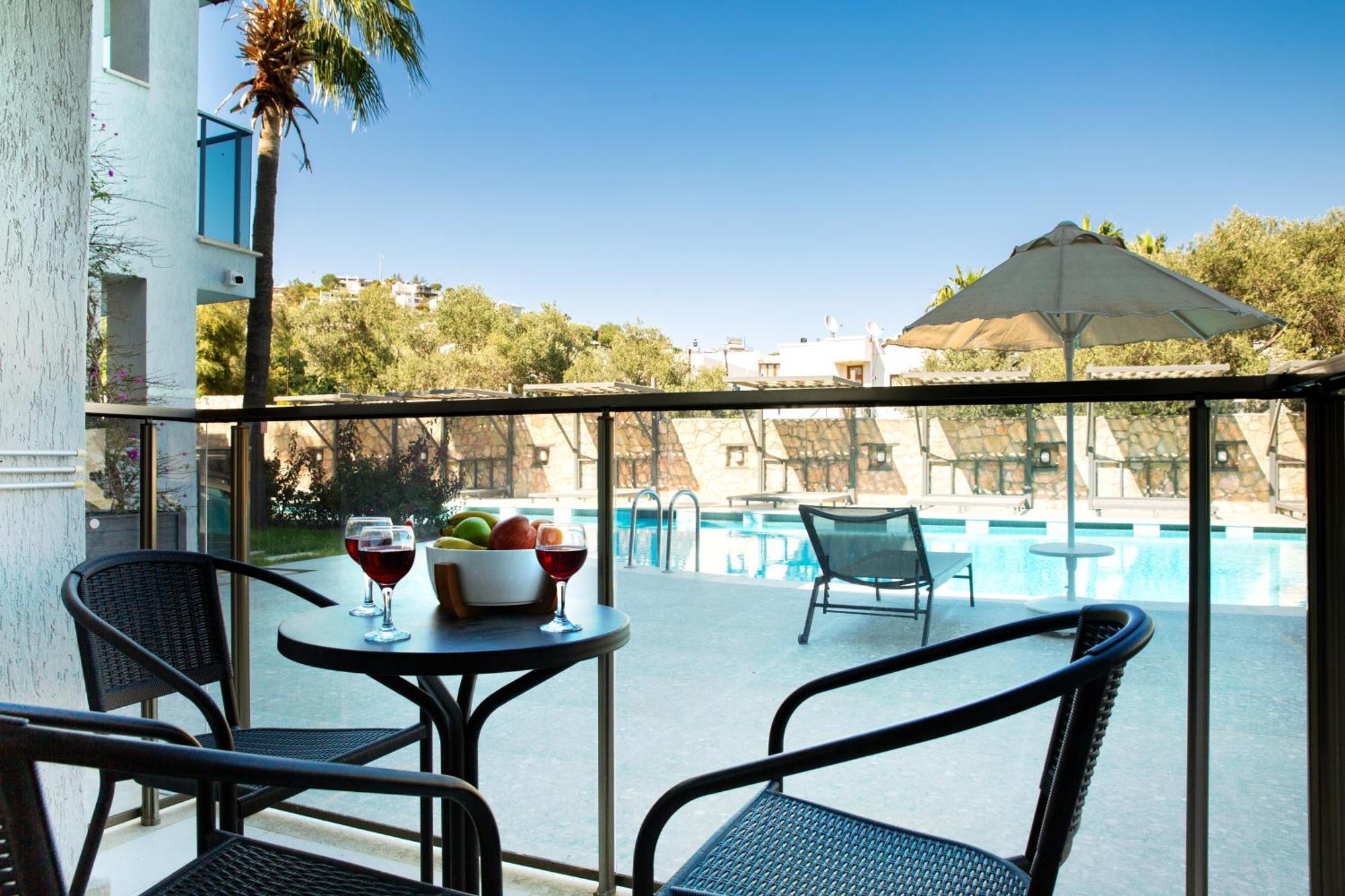 Queen By Important Group Travel Aparthotel 3*