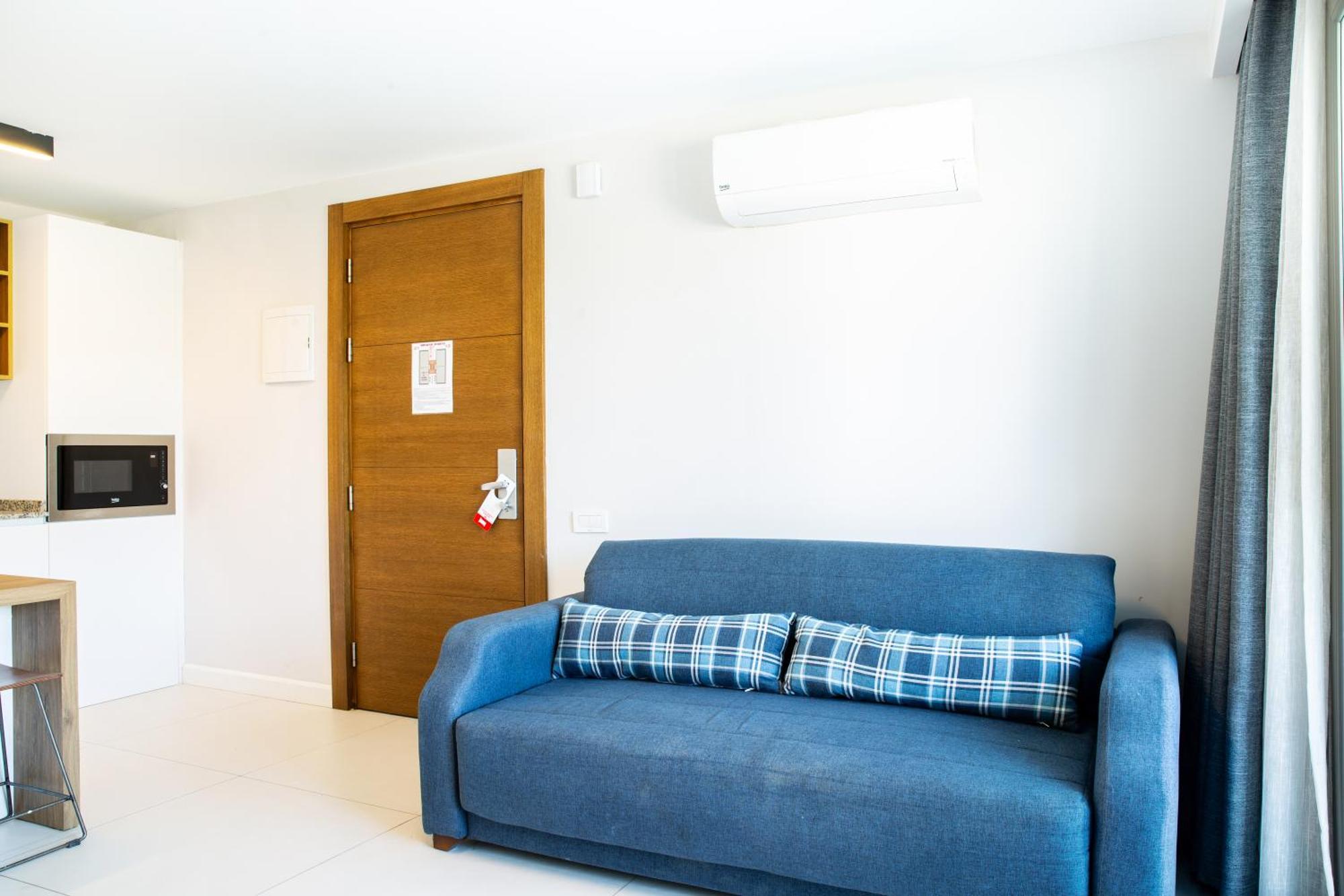 Aparthotel Queen By Important Group Travel