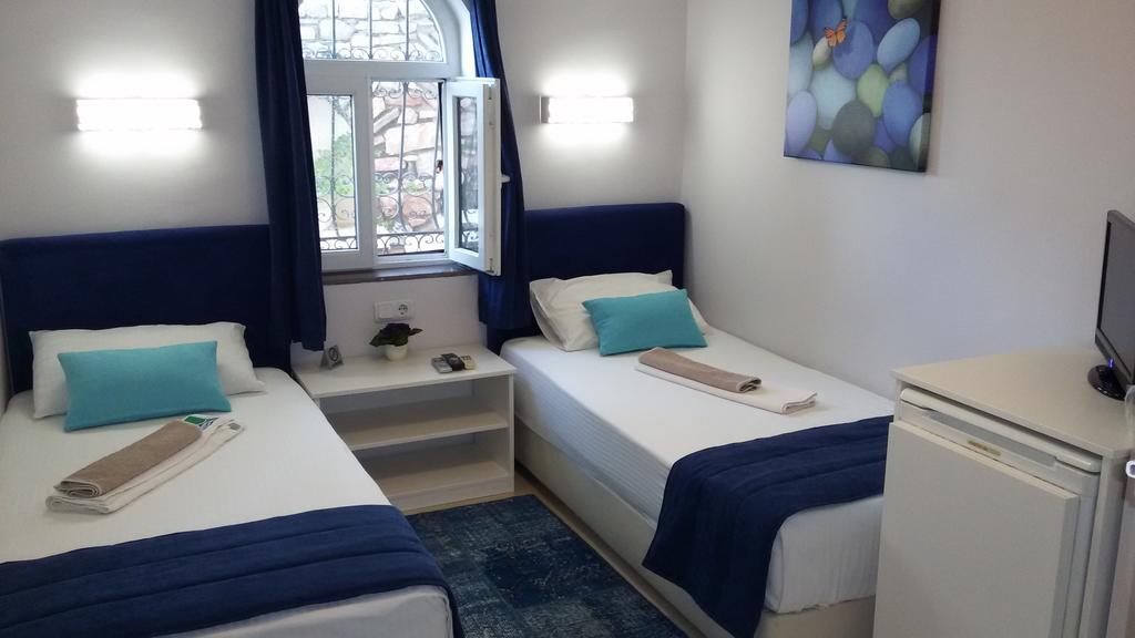 Albatros Hotel