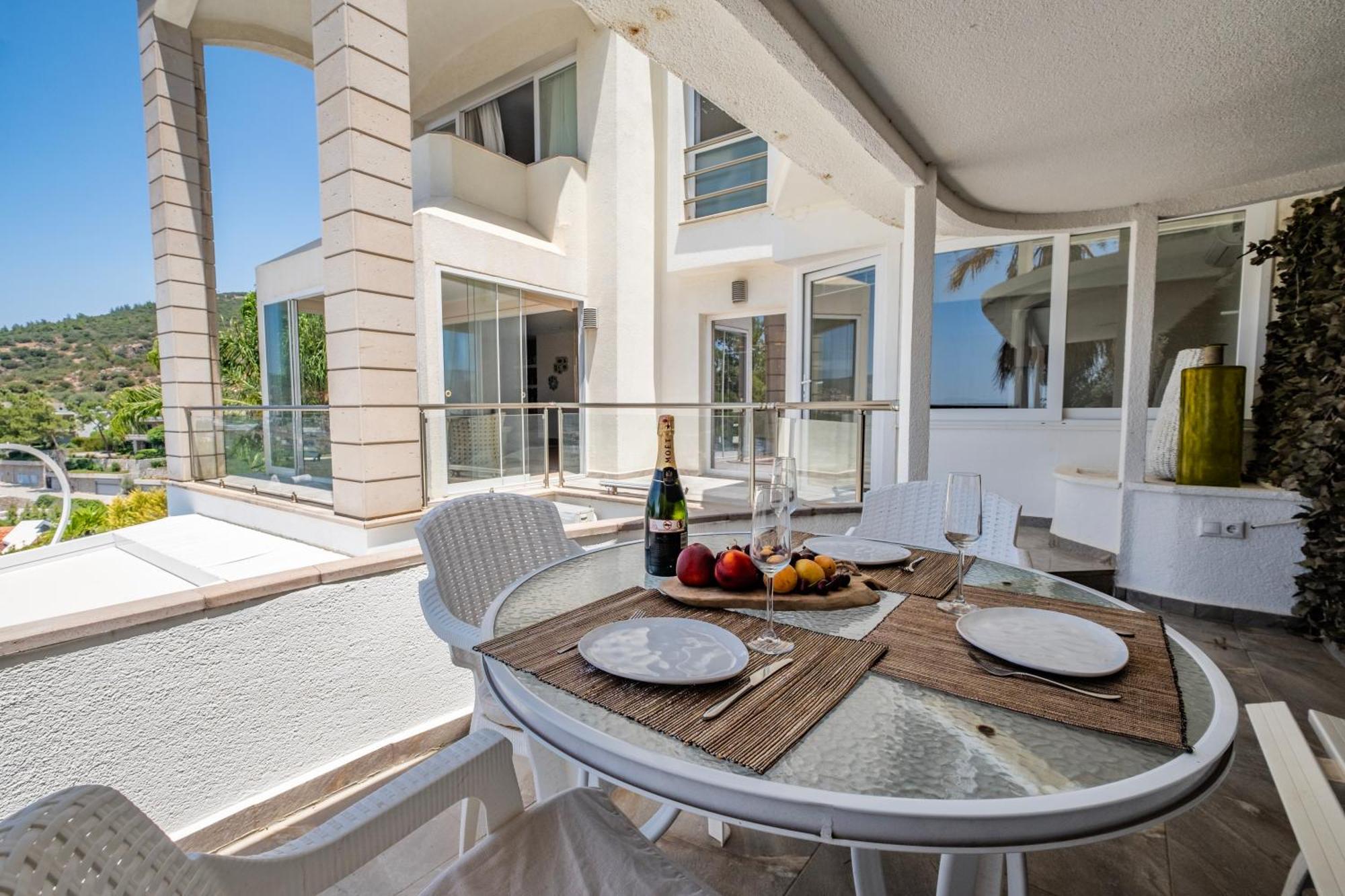 Panorama Mansion