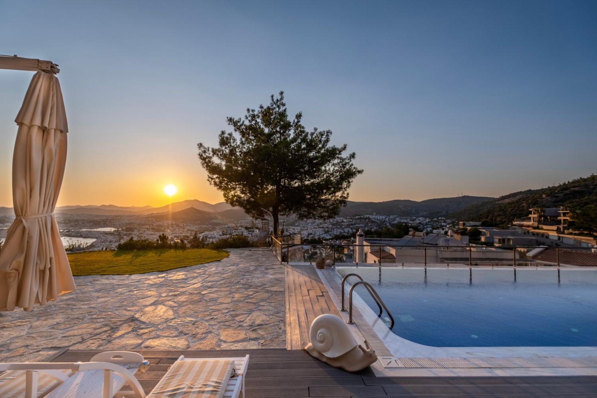 Panorama Mansion Villa *