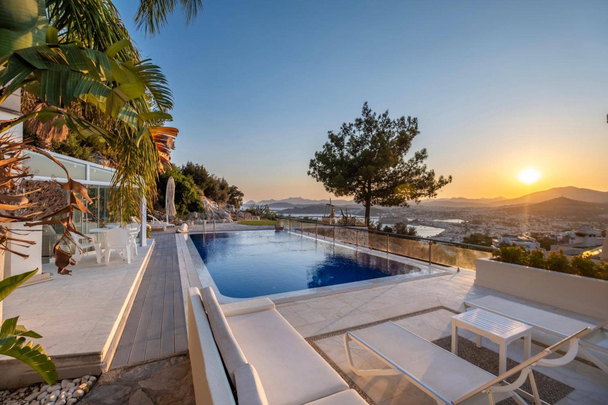 Panorama Mansion *