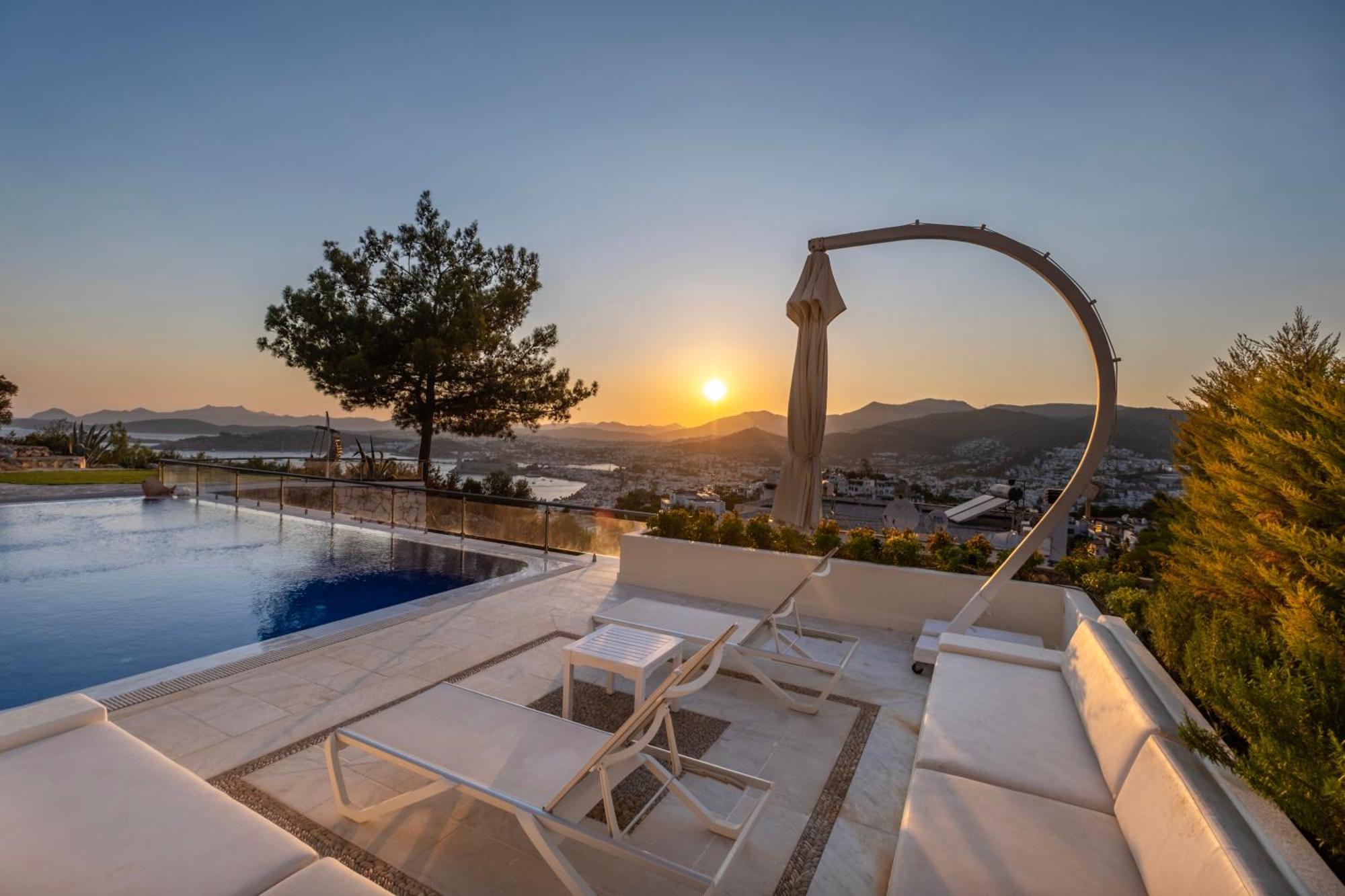 Panorama Mansion