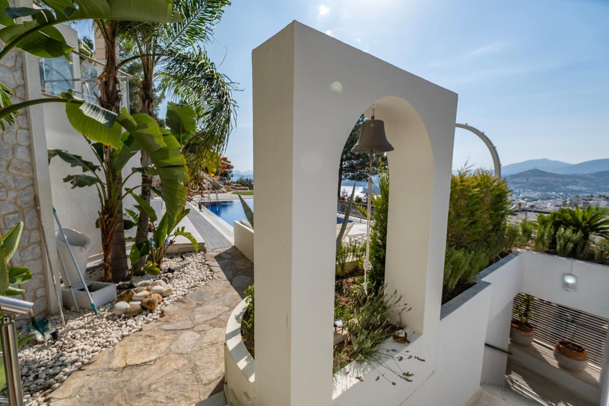 Villa Panorama Mansion *