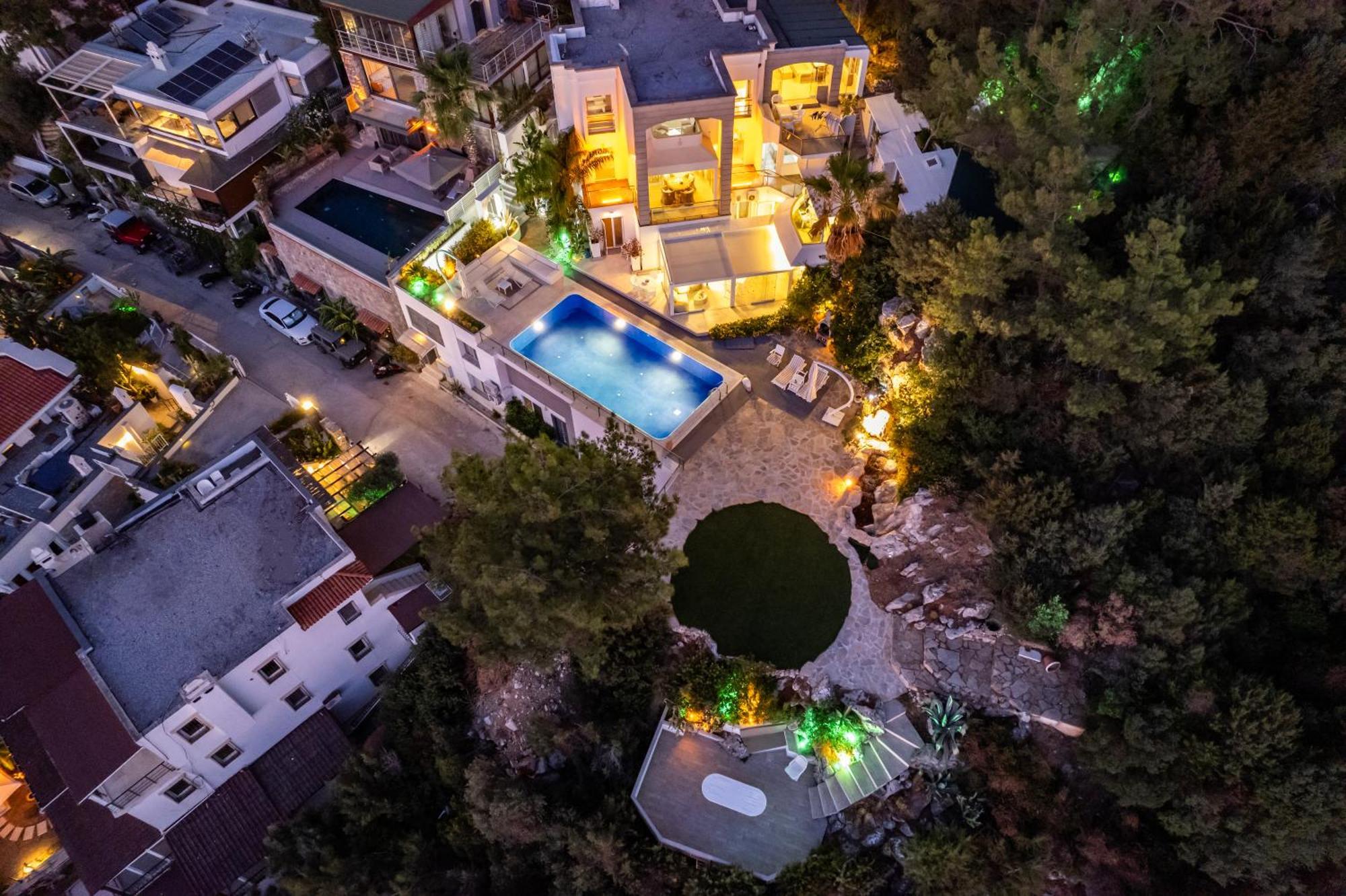Panorama Mansion *