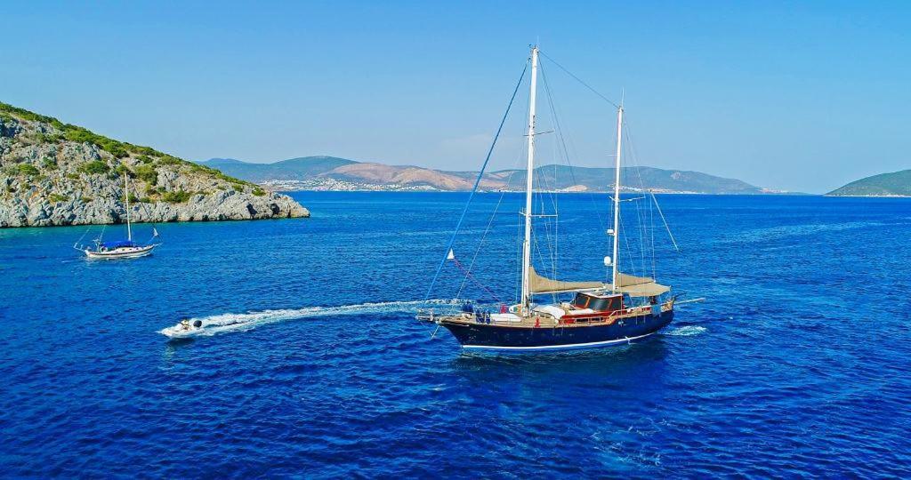Botel Luxury Boat In Marina Bodrum