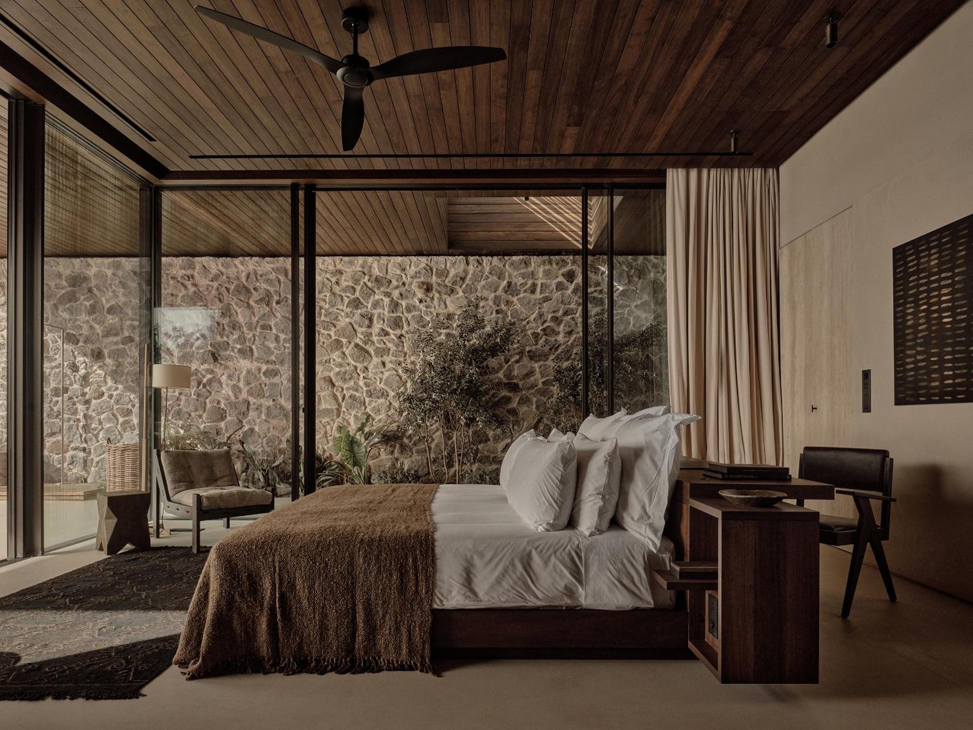 Hotel Scorpios