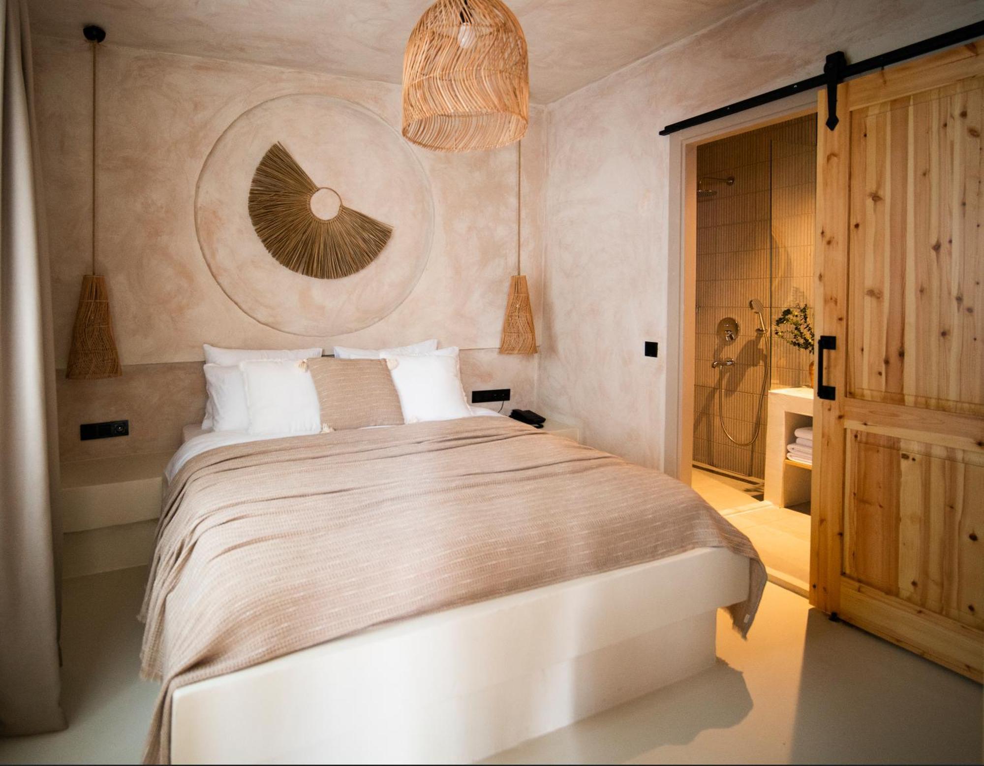 Noi Hotel 4*