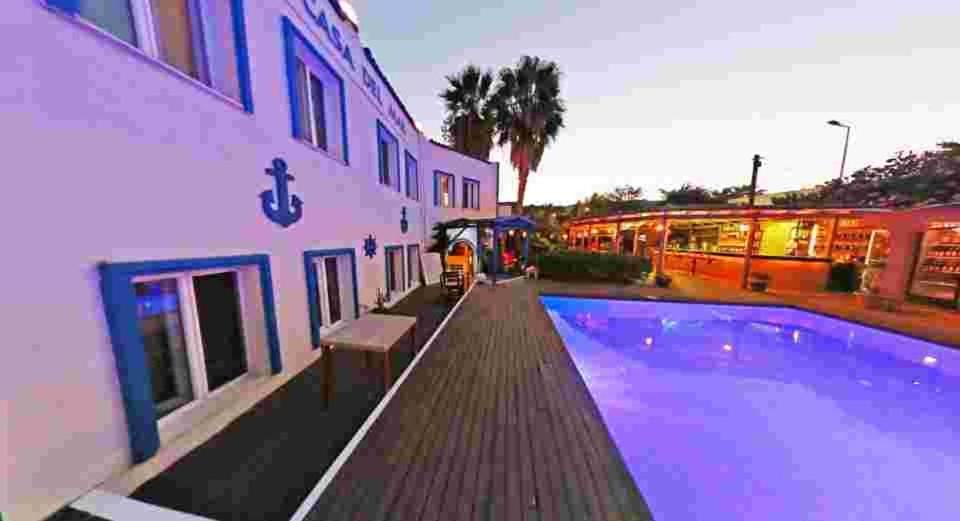 Casa Del Mar