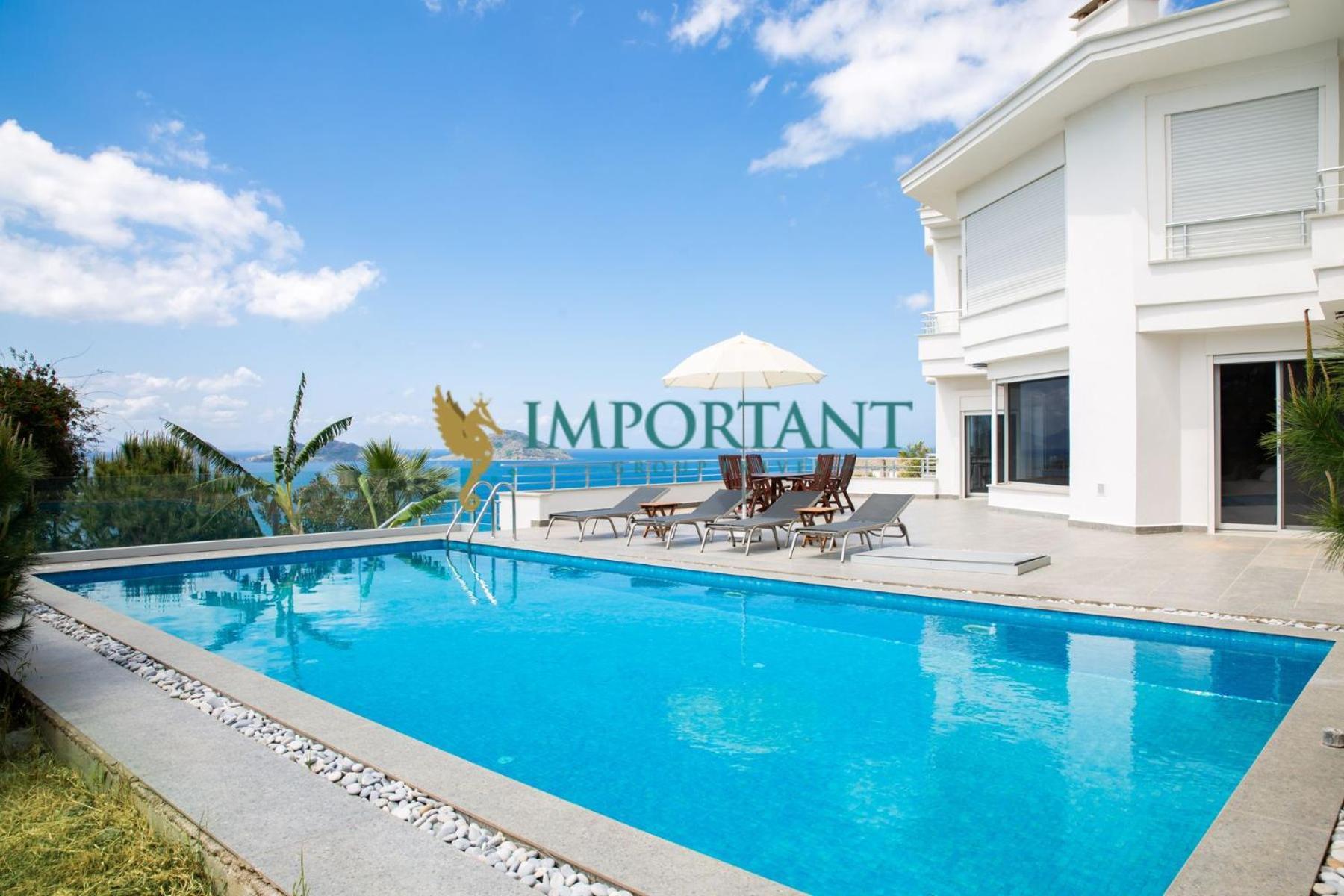 Bd4123 Five Bedroomed With Pool And Sea View *