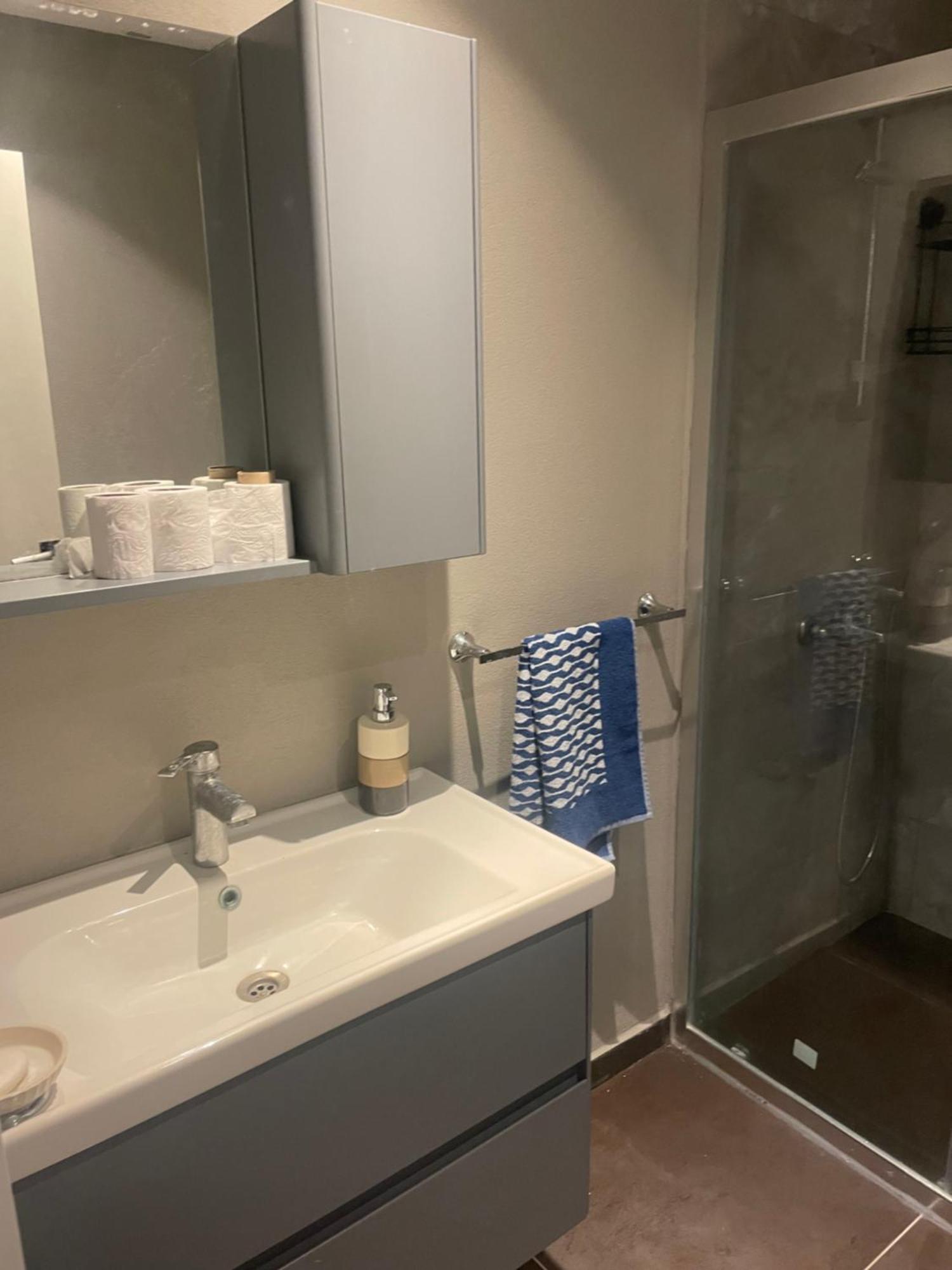 Villa Havuzlu Ve Jakuzili Full Esyali Lueks Bodrum