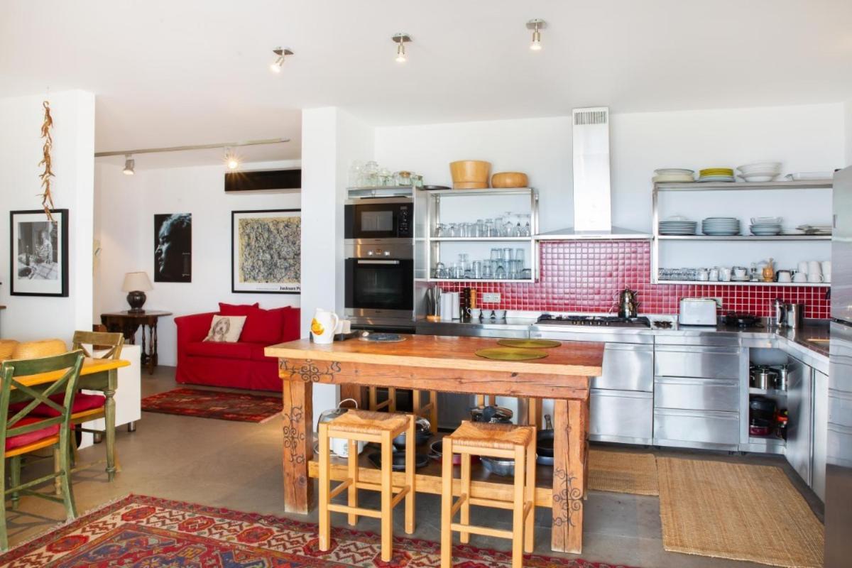 Stunning Sea View & Private Garden In *