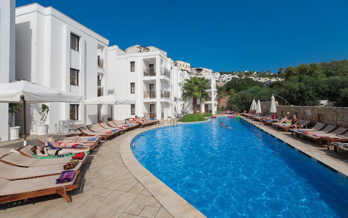 Queen By Important Group Travel Aparthotel Bodrum