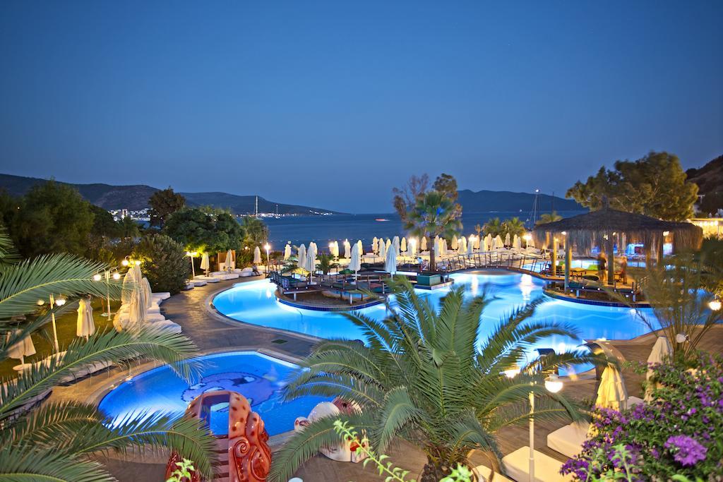 Salmakis & Resort 5*