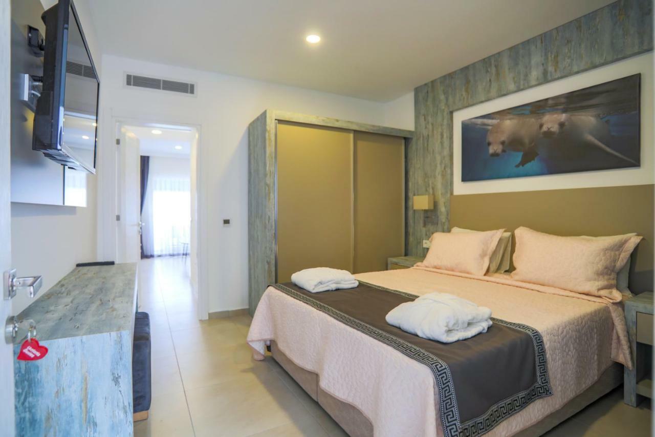 Hotel Victoria Suites *