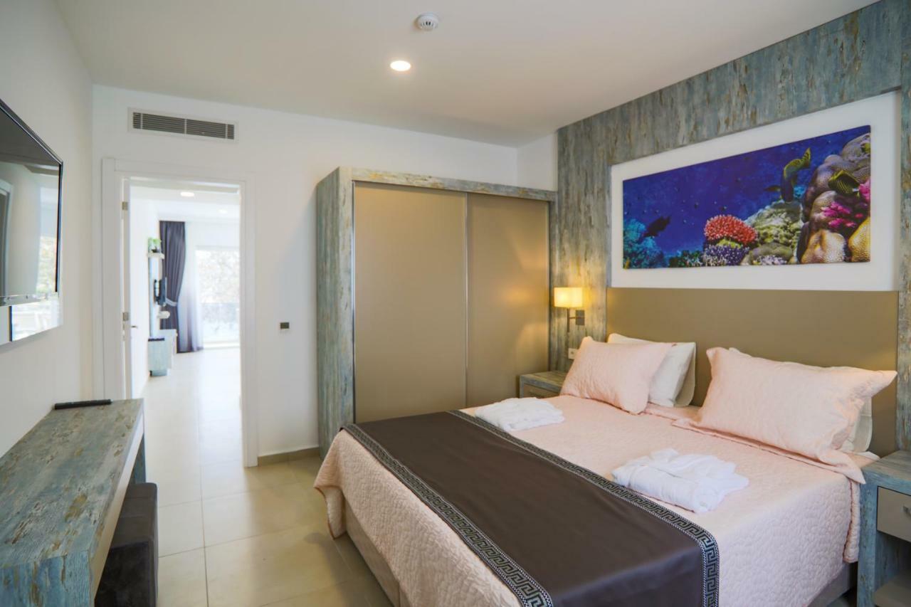 Victoria Suites Hotel *