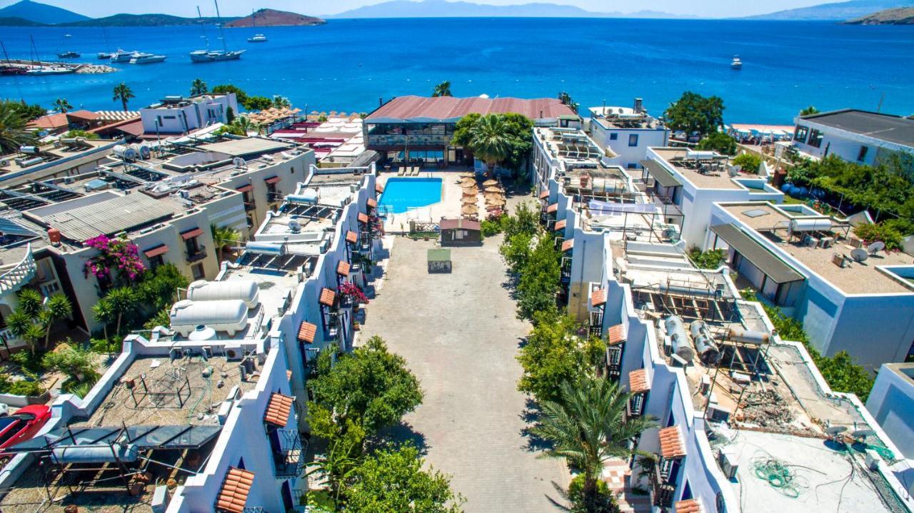 Hotel Khai 4*